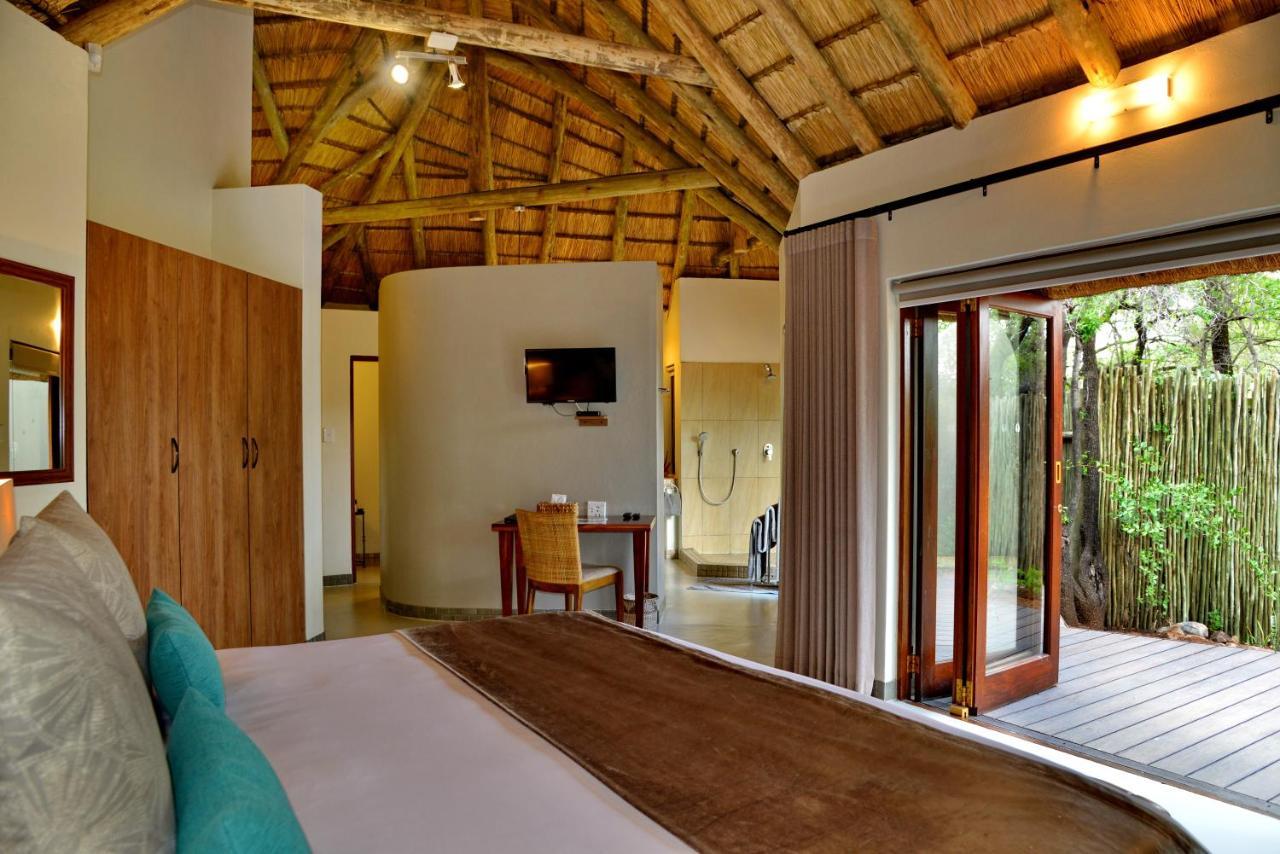 Tambuti Lodge Pilanesberg Bagian luar foto