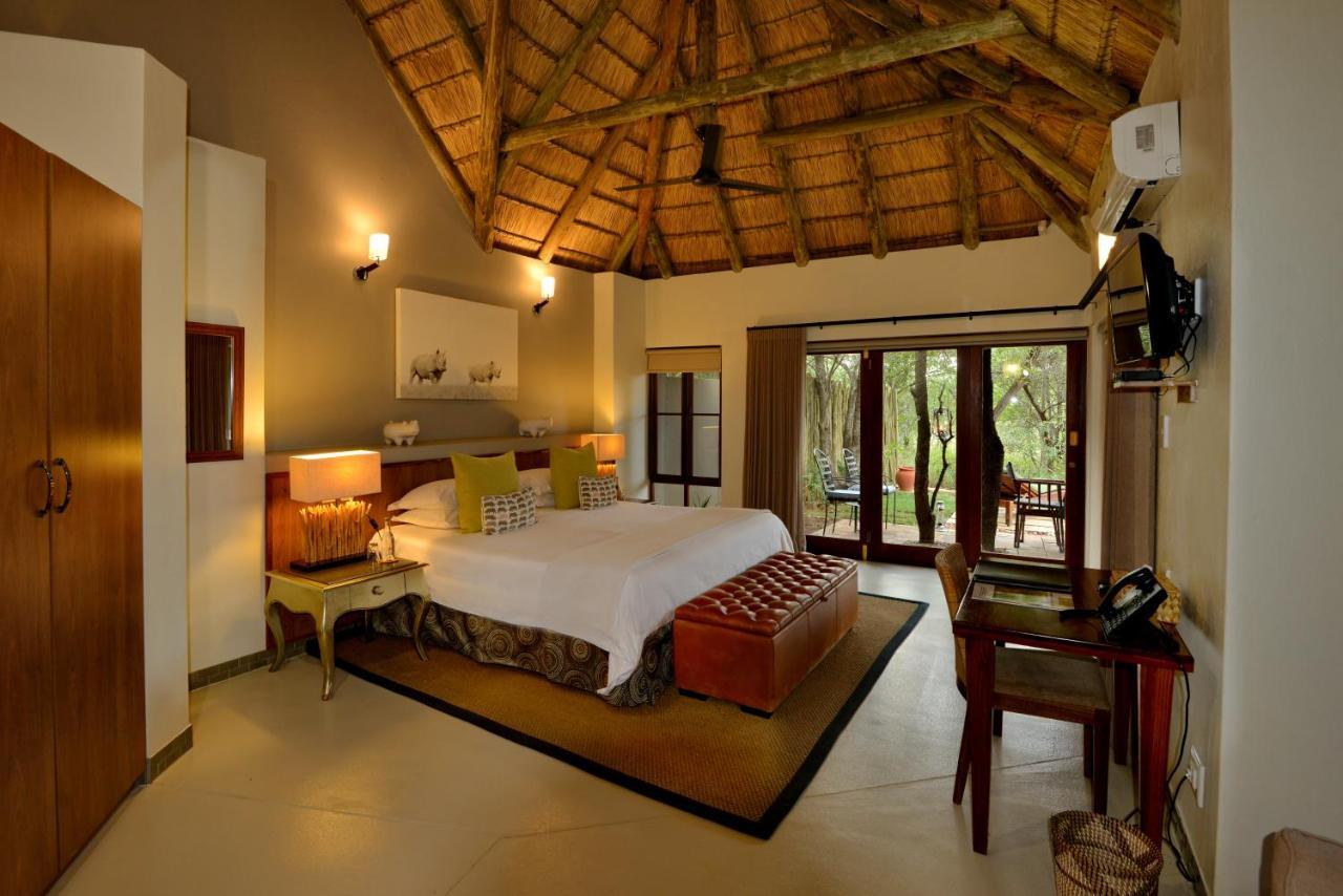 Tambuti Lodge Pilanesberg Bagian luar foto