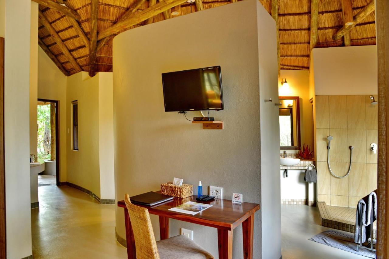 Tambuti Lodge Pilanesberg Bagian luar foto